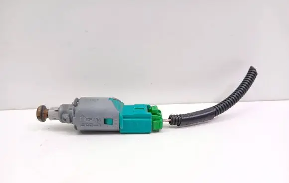 Renault Scenic II - Grand scenic II Clutch pedal sensor 8200168240B 3150W