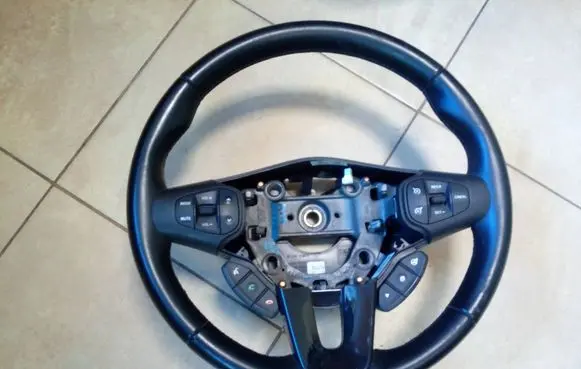 KIA Carens III Steering wheel 56140A4000 NE69198