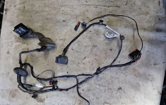 Ford Galaxy Rear door wiring loom 6G9T14240 A11898335 A11896821