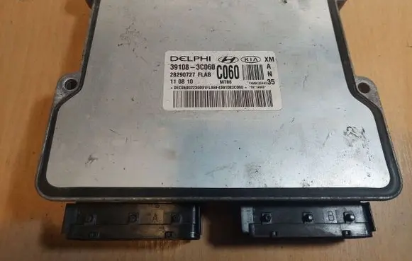 KIA Sorento Engine control unit/module ECU 39108-3C060 28290727