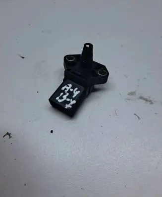 Audi A4 S4 B7 8E 8H Air pressure sensor 038906051C 0281002401