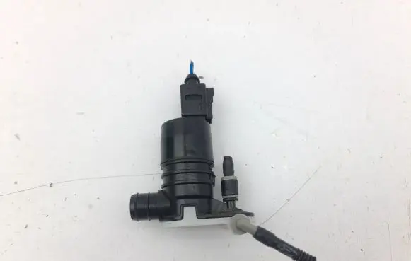 Ford Kuga III Windscreen/windshield washer pump JX7B17K624CA