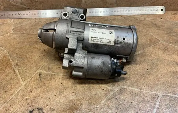 BMW 5 F10 F11 Starter motor 8583451
