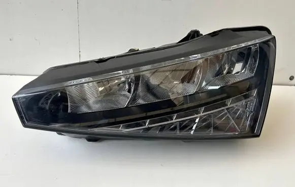 Skoda Scala Headlight/headlamp 657941015
