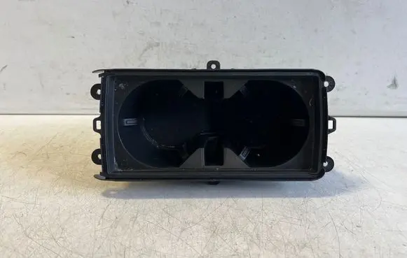 Audi Q3 F3 Cup holder front 83A862533