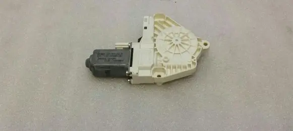 Audi A7 S7 4G Front door window regulator motor 8K0959802B