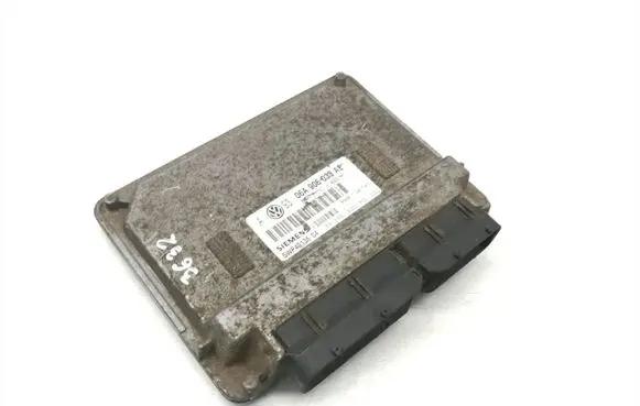 Volkswagen Golf IV Engine control unit/module 06A906033AE 5WP40136