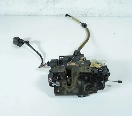 Seat Leon (1M) Rear door lock
