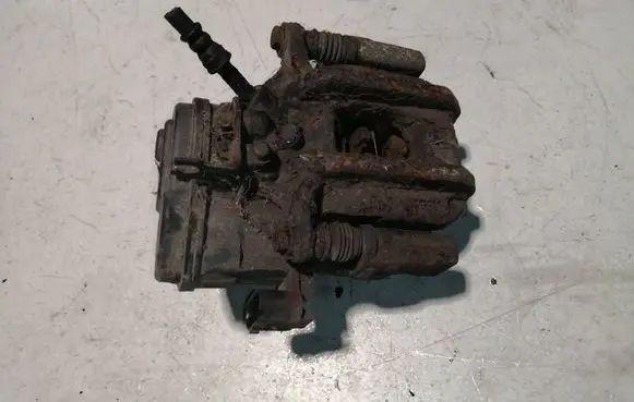 BMW 5 F10 F11 Rear brake caliper 32345699
