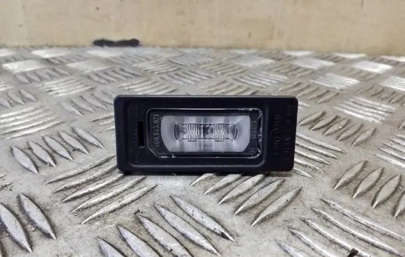 Audi A3 S3 8V Number plate light 4G0943021