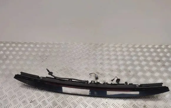 BMW 5 G30 G31 Third/center stoplight 51627425435 63257388946