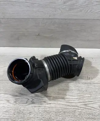 BMW 3 G20 G21 Intake resonator 8656983 180263 72422774