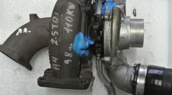 Audi A4 S4 B5 8D Turbo 059145701G 4541356 102023