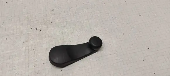 Fiat Bravo Rear door window winding handle 