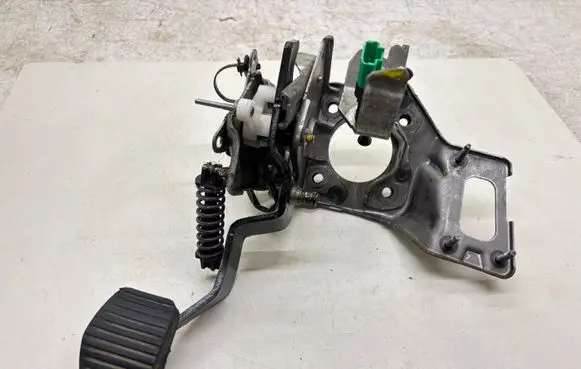 Citroen C4 Grand Picasso Brake pedal 09227111J