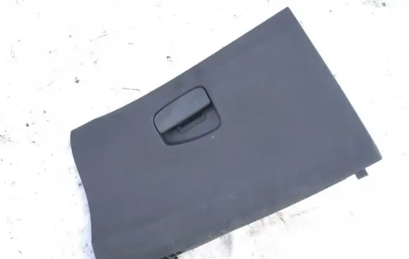 Citroen DS3 Glove box