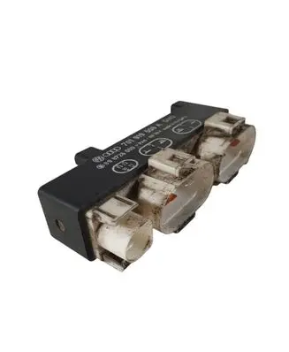 Volkswagen Golf IV Coolant fan relay 701919506A 898726000