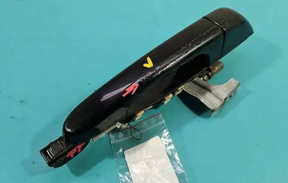 Rear door exterior handle