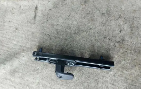 Ford S-MAX Seat belt adjustment rail 604412200