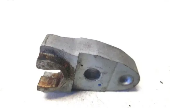 Audi A8 S8 D4 4H Fuel Injector clamp holder 059216J