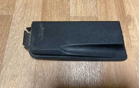 Saab 9-3 Ver2 Fuse box cover 24438039
