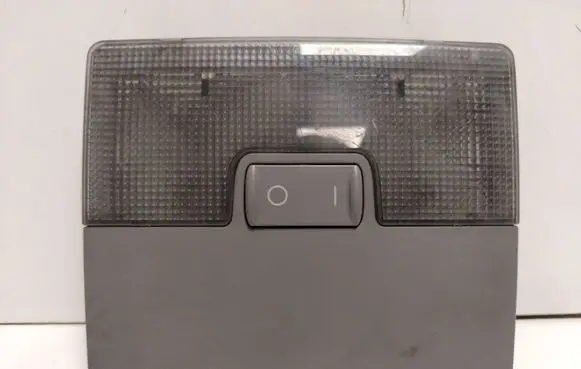 Audi A6 S6 C5 4B Front seat light 4B0947105