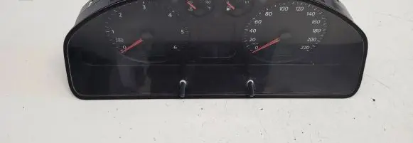 Volkswagen Transporter - Caravelle T5 Speedometer (instrument cluster) 7H0920851D 27050521948 VWZ7Z0E2118325