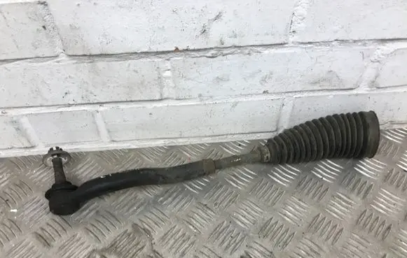 Lexus CT 200H Steering tie rod 