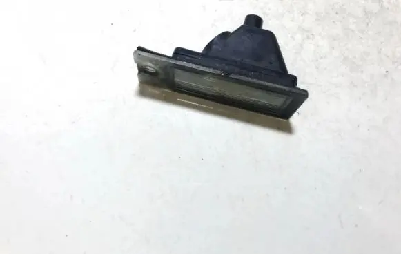 Volvo V70 Number plate light 9187153