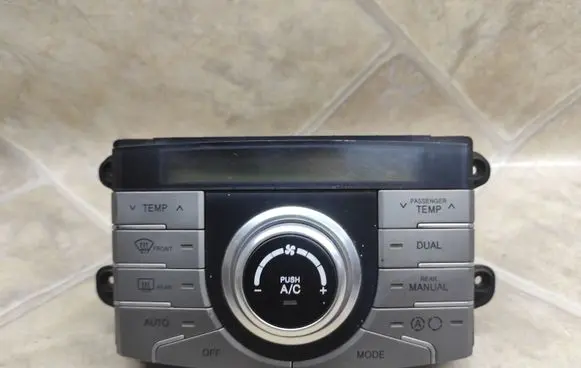 Hyundai ix 55 Climate control unit 972503J460 972503JXXX