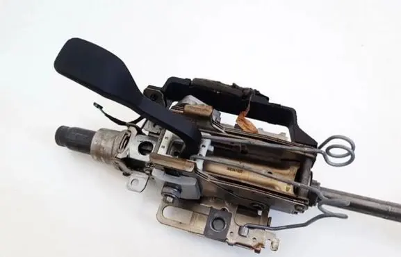 Volkswagen Polo Steering wheel axle 300347437