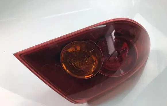 Mazda 3 I Tailgate rear/tail lights
