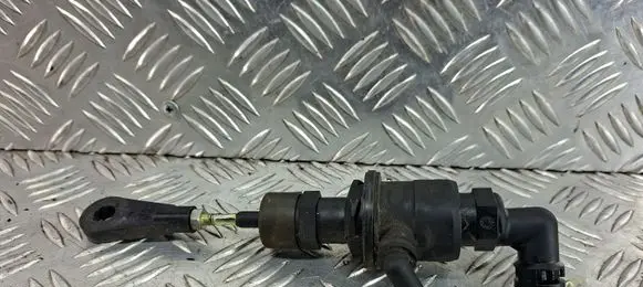 Clutch master cylinder