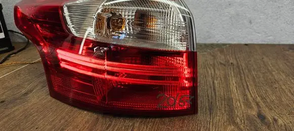 Ford Focus Rear/tail lights BM51-13405-G BM51-13405-H