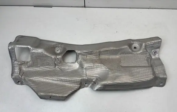 Audi SQ7 Heat shield in engine bay 4M0825662J