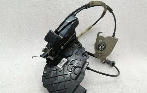 Aston Martin V8 Coupe door lock (next to the handle) 6G33F21990AB