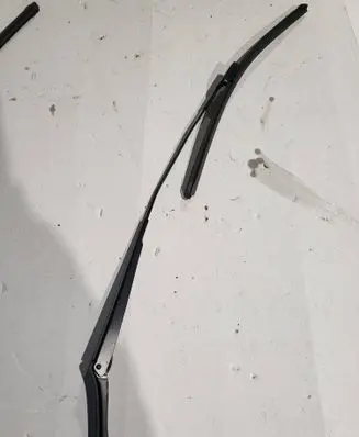Volkswagen Tiguan Front wiper blade arm 571955410 07996V49