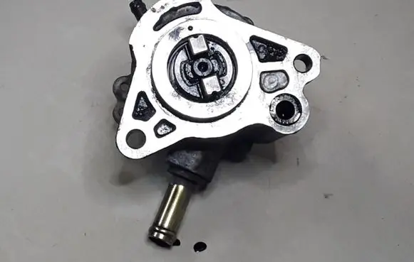 Toyota Corolla Verso E121 Vacuum pump 2930027010 0810002590