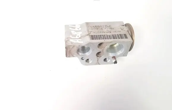 Air conditioning (A/C) expansion valve