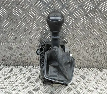 Volkswagen Transporter - Caravelle T6 Gear shifter/selector 7LA711025