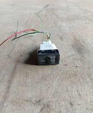 Suzuki SX4 Headlight level height control switch R2346