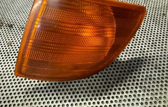 Mercedes-Benz Vito Viano W638 Front indicator light