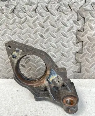 Opel Vivaro Driveshaft support bearing bracket 133511