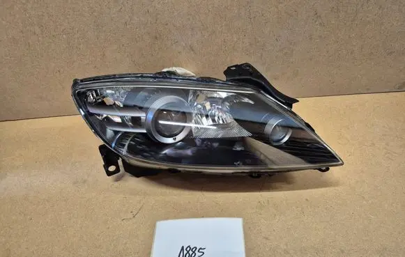 Mazda RX8 Headlight/headlamp 10061011