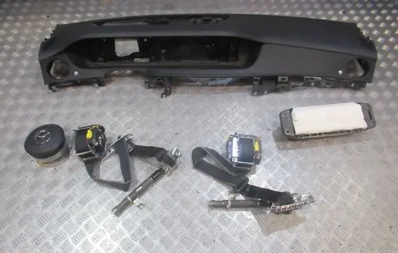 Mercedes-Benz S W222 Dashboard 