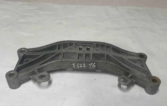 Dodge Challenger Gearbox mounting bracket 68170323AA