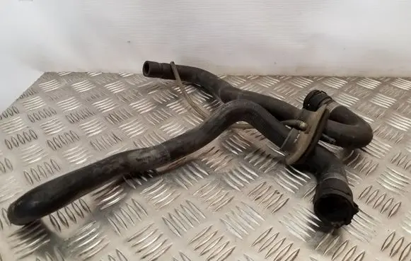 Audi A6 S6 C5 4B Engine coolant pipe/hose