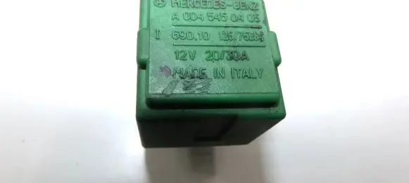 Mercedes-Benz Vito Viano W638 Other relay 0045450405