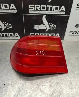 Mercedes-Benz E W210 Rear/tail lights A2108204364