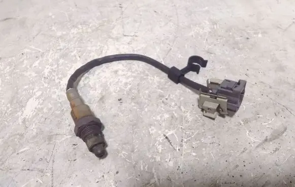 Mercedes-Benz CLA C117 X117 W117 Lambda probe sensor 0075426318 0258030007